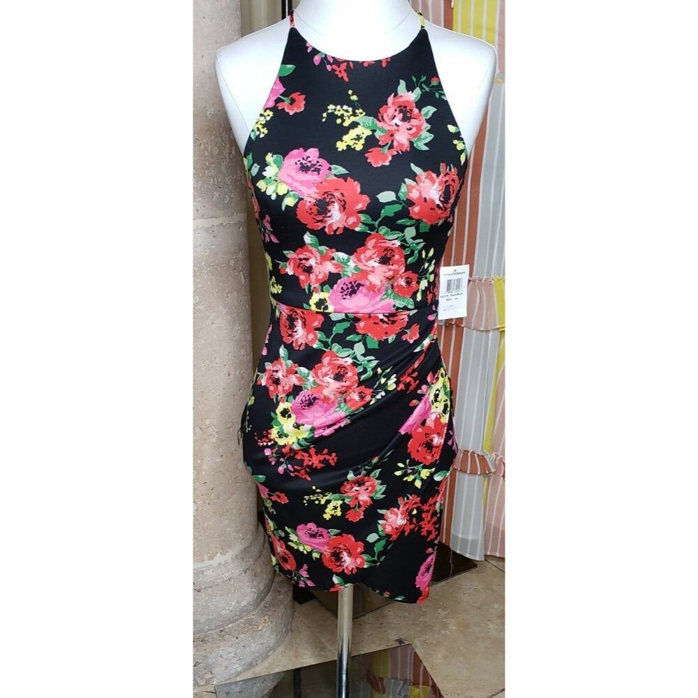 B. Darlin dress, size 3/4, new with tags